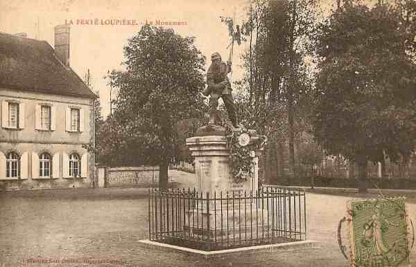 La Fert-Loupire - Le Monument