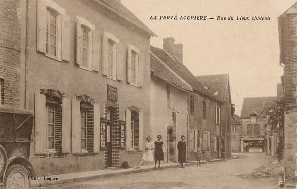 La Fert-Loupire - Rue du Vieux Chteau