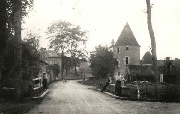 La Fert-Loupire - Route d'Aillant