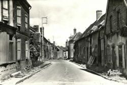 La Fert-Loupire - Rue de Courtenay